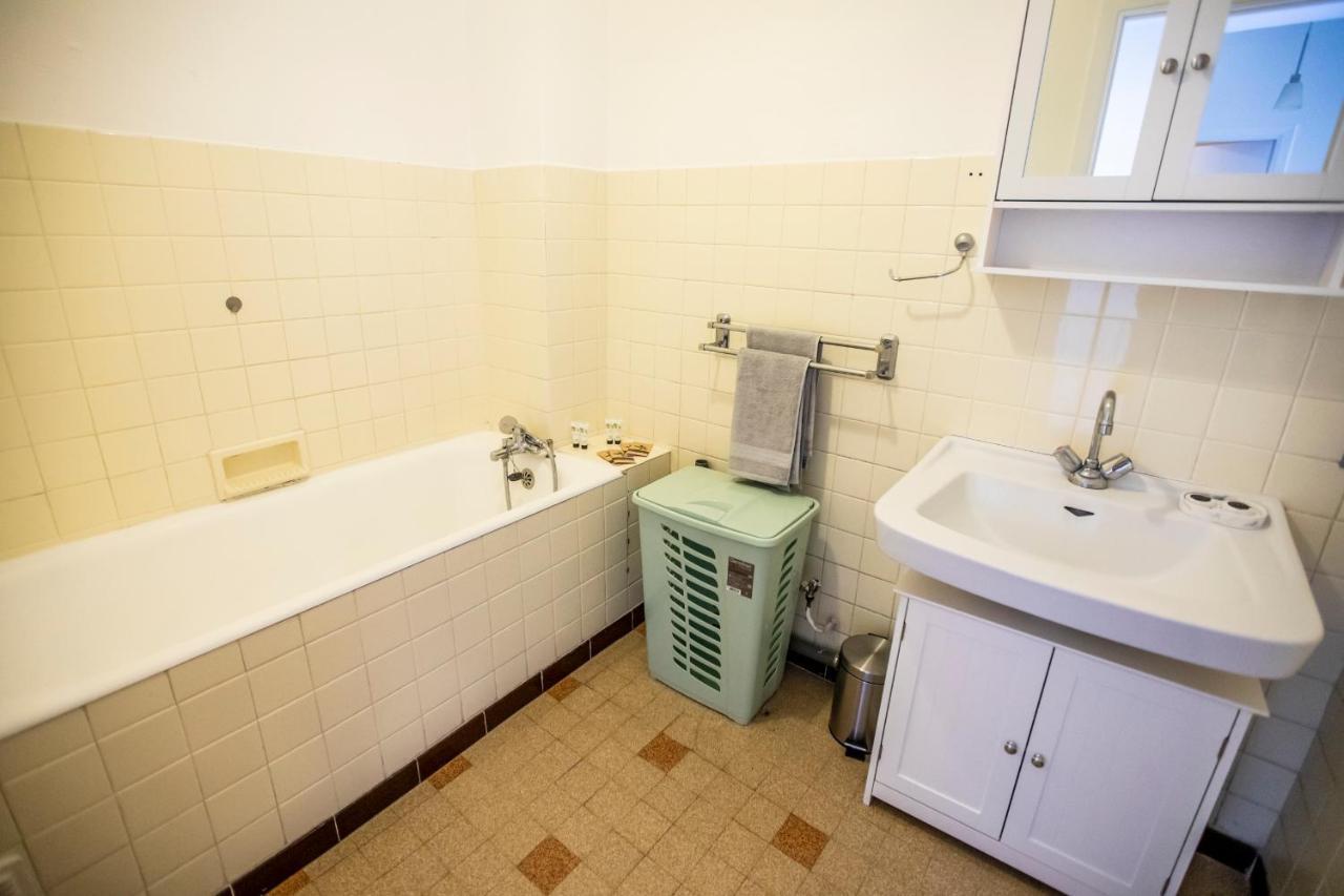 ++++ Renovated Cosy 50M2 Sunny Flat / Balcony / Close To Beach And To The Palais Des Festivals ++++ Cannes Eksteriør bilde